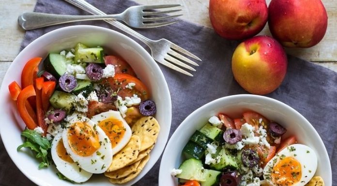 Healthy Food Recipes That Helps to Keep You On Weight Loss Goals Boiled Eggs with other Food Combination