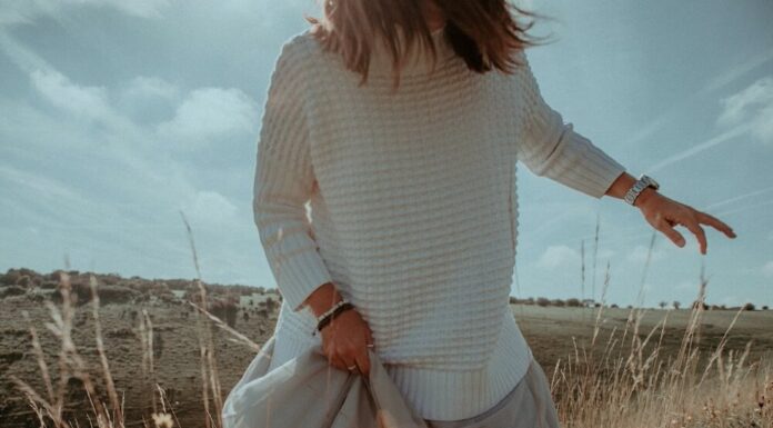 LIVING OFFLINE: 5 Reasons Why Social Media Detox is Vital for Overall Good Health Social Media Detox is Vital For Health