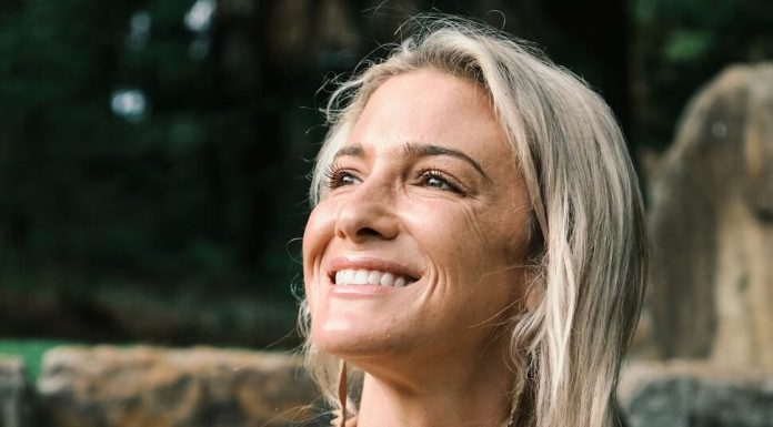 Radiating Hope: Discover Morgan Cheek’s Engaging Pursuit of Authentic Living as an Author and Speaker Morgan Cheek