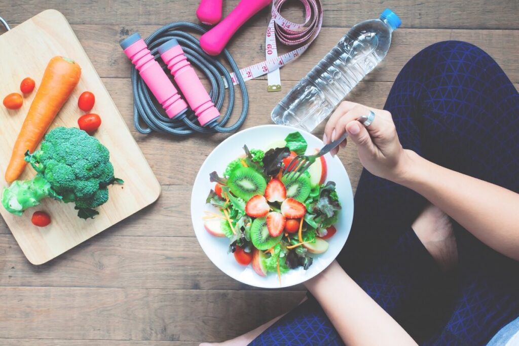 10 Daily Habits for a Healthy Lifestyle (That Actually Stick)