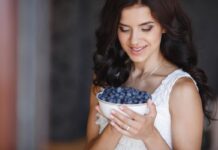 Health Benefits of Blueberries: A Nutrient-Packed Superfood for Everyday Wellness Health Benefits of Blueberries