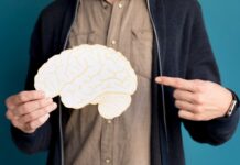 Habits That Damage Your Brain: 10 Everyday Behaviours to Avoid habits that damage your brain